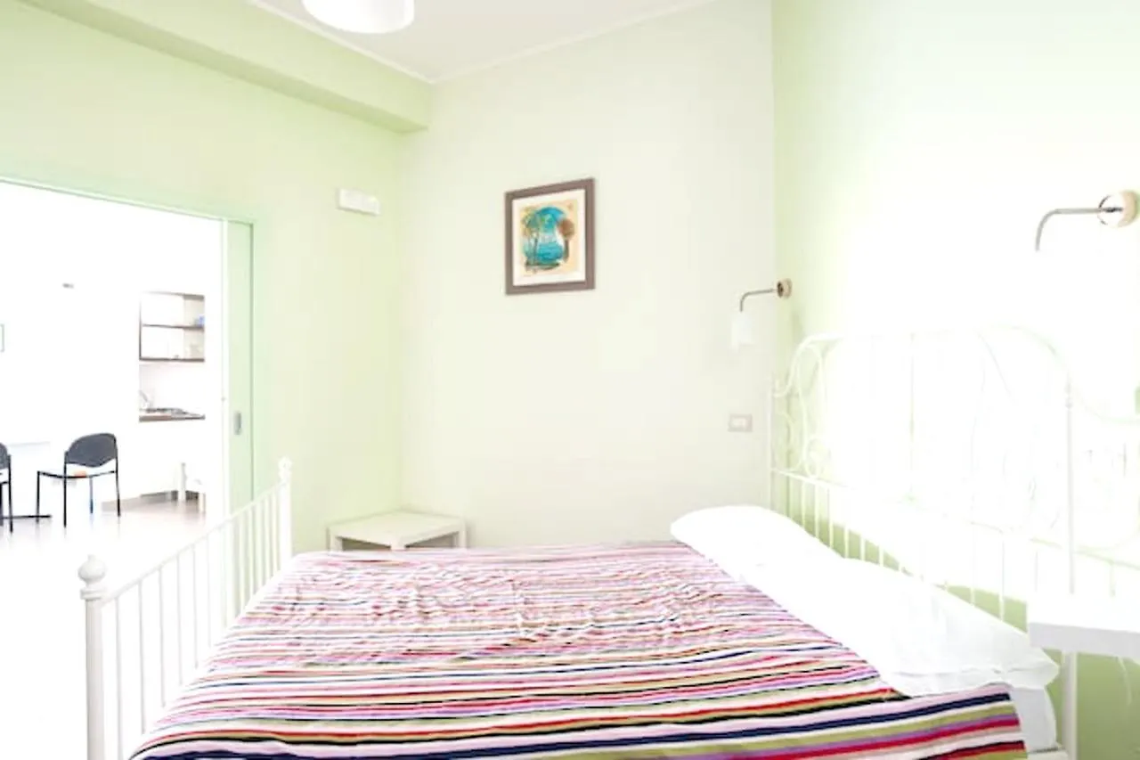 Welcoming Apartment In Nicolosi With Included Parking 0*,  איטליה